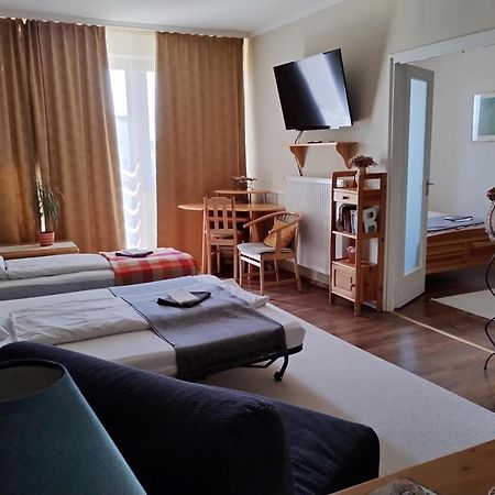 St. Benedek Apartmanlakas Apartment Mezőkövesd Exterior foto